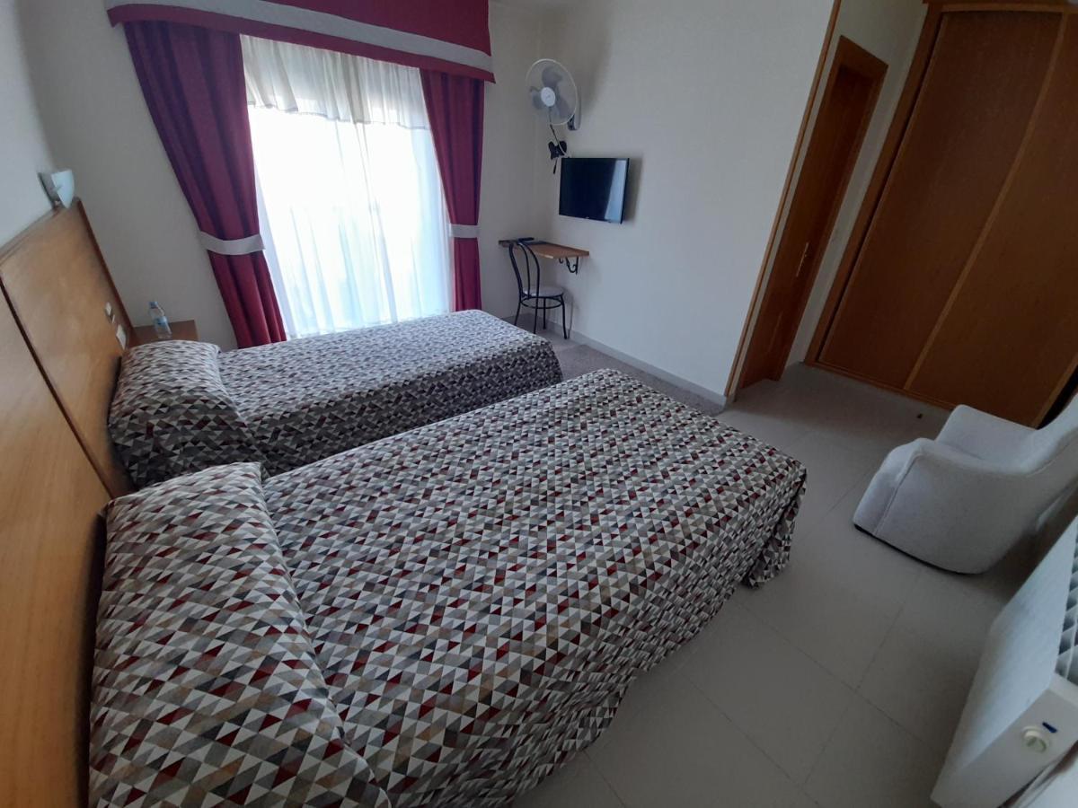 Hotel Valdoviño Esterno foto