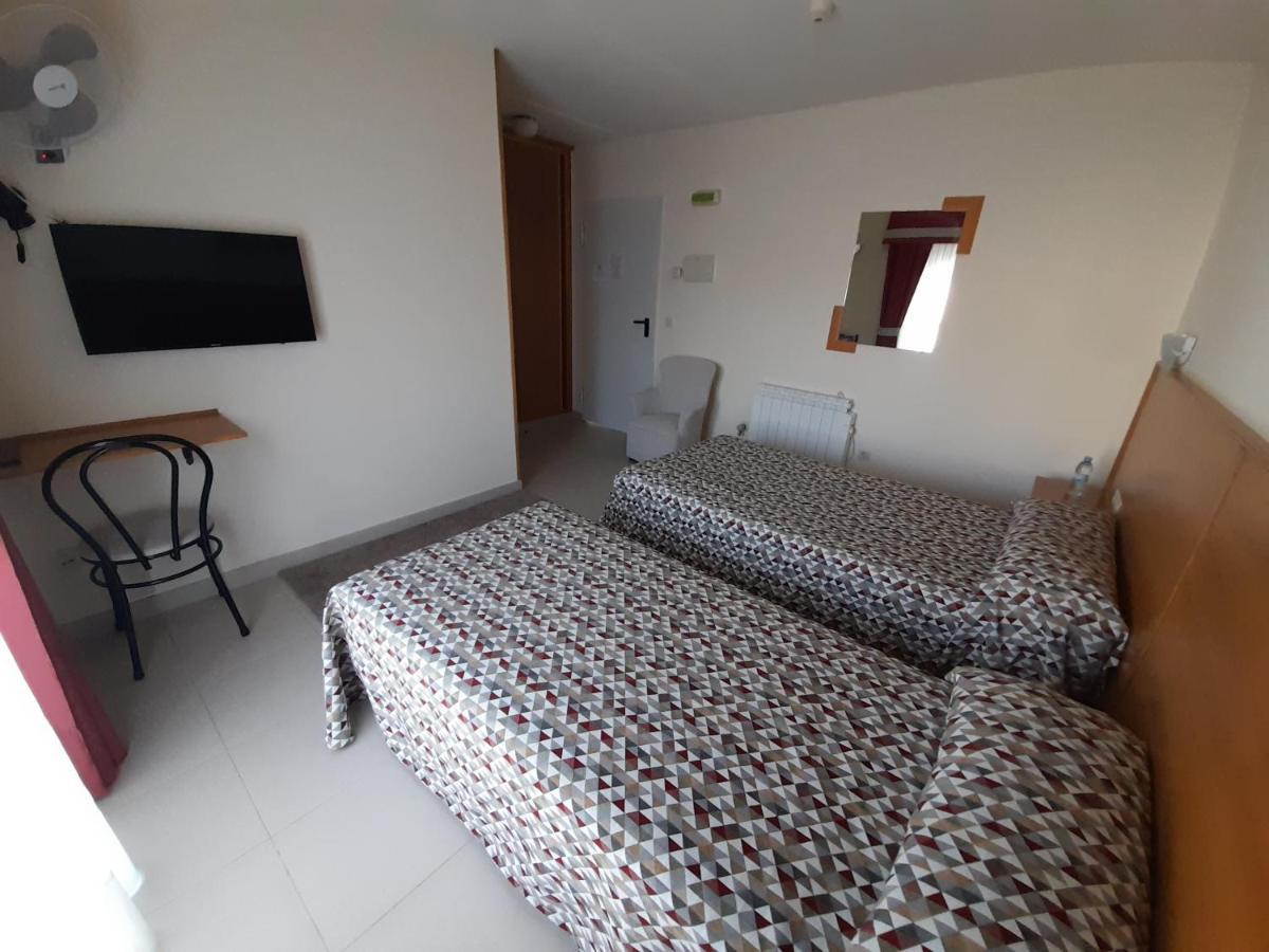 Hotel Valdoviño Esterno foto